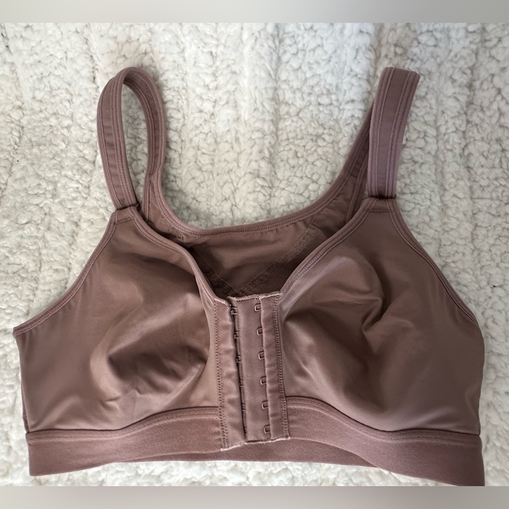 DELIMIRA Women's Front Closure Posture Wireless Back Support Full Coverage Bra